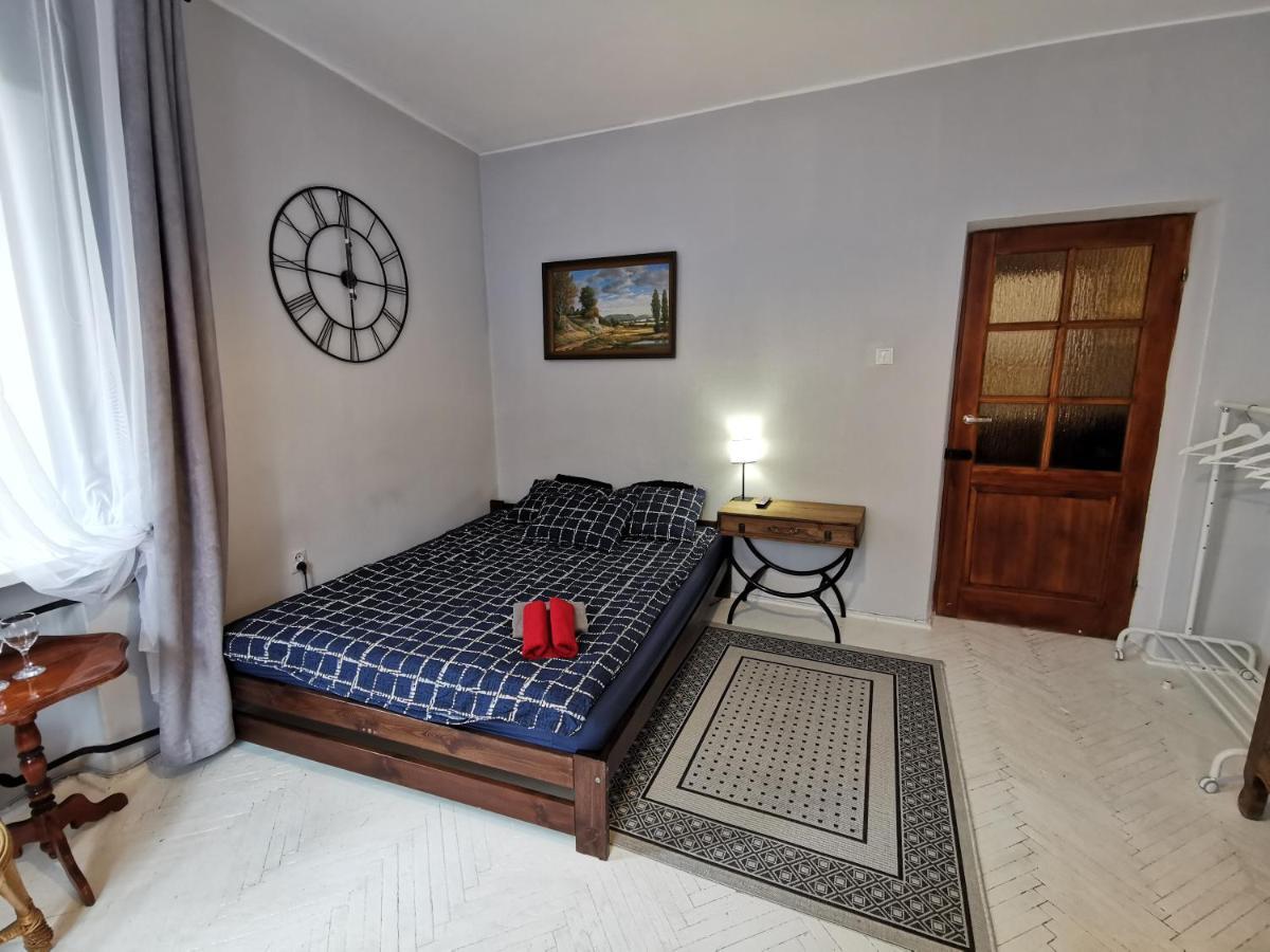 Cozy room in the Old Town Warszawa Zewnętrze zdjęcie